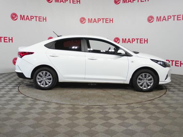 Hyundai Solaris II Рестайлинг с пробегом 2020 года, цена 1 579 000 рублей, 72386 км, седан, Автокод Объявления