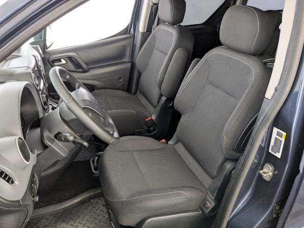 Peugeot Partner II Рестайлинг 2 с пробегом 2021 года, цена 2 150 000 рублей, 62307 км, компактвэн, Автокод Объявления