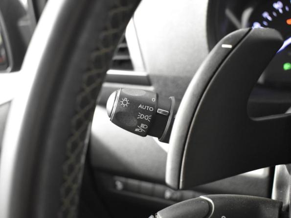 Peugeot Traveller I с пробегом 2021 года, цена 2 293 100 рублей, 388268 км, минивэн, Автокод Объявления