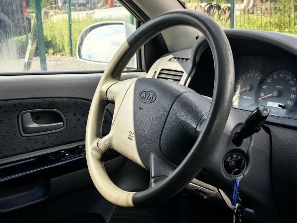 Kia Rio I Рестайлинг с пробегом 2003 года, цена 189 000 рублей, 251000 км, седан, Автокод Объявления