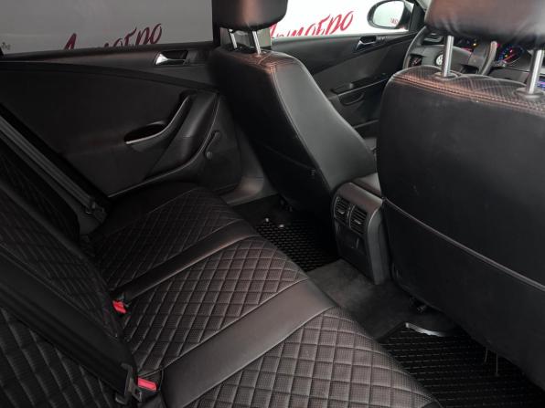 Volkswagen Passat B6 с пробегом 2008 года, цена 345 000 рублей, 332181 км, универсал, Автокод Объявления