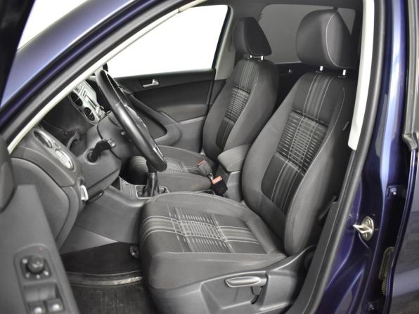 Volkswagen Tiguan I Рестайлинг с пробегом 2016 года, цена 1 296 200 рублей, 150285 км, внедорожник, Автокод Объявления
