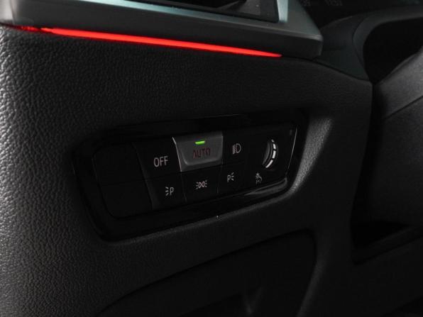 BMW 3 серии VII (G2x) с пробегом 2019 года, цена 3 319 000 рублей, 118796 км, седан, Автокод Объявления