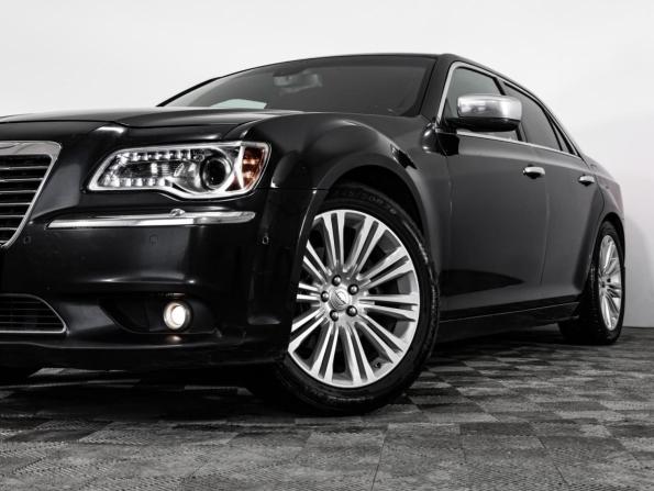 Chrysler 300C II с пробегом 2012 года, цена 1 399 000 рублей, 141397 км, седан, Автокод Объявления