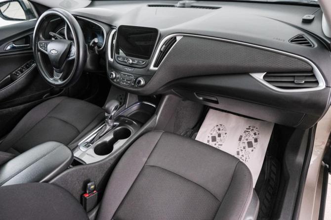 Chevrolet Malibu IX Рестайлинг с пробегом 2022 года, цена 1 849 000 рублей, 115649 км, седан, Автокод Объявления