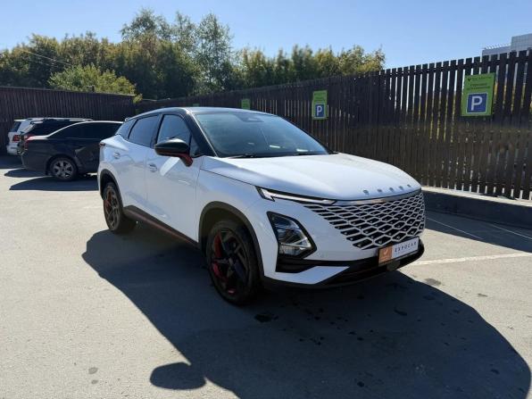 Omoda C5 I с пробегом 2023 года, цена 2 050 000 рублей, 31892 км, внедорожник, Автокод Объявления