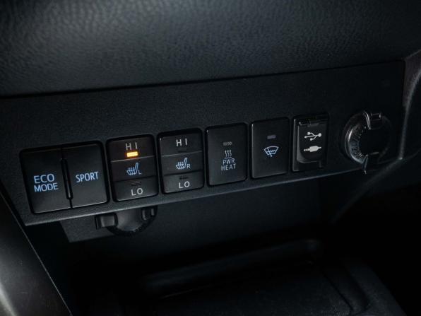 Toyota RAV4 IV (XA40) с пробегом 2013 года, цена 1 660 000 рублей, 211500 км, внедорожник, Автокод Объявления