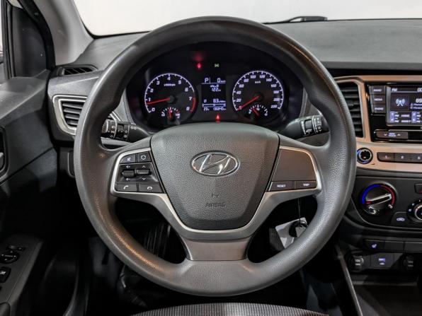 Hyundai Solaris II Рестайлинг с пробегом 2022 года, цена 1 455 000 рублей, 136830 км, седан, Автокод Объявления