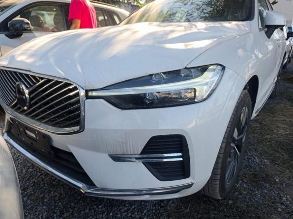 Новый Volvo XC60 II Рестайлинг 2 2026 года, цена 6 350 000 рублей, внедорожник, Автокод Объявления