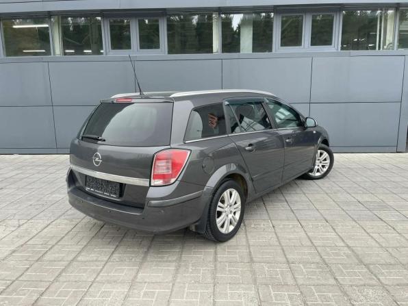 Opel Astra H Рестайлинг с пробегом 2011 года, цена 540 000 рублей, 179000 км, универсал, Автокод Объявления