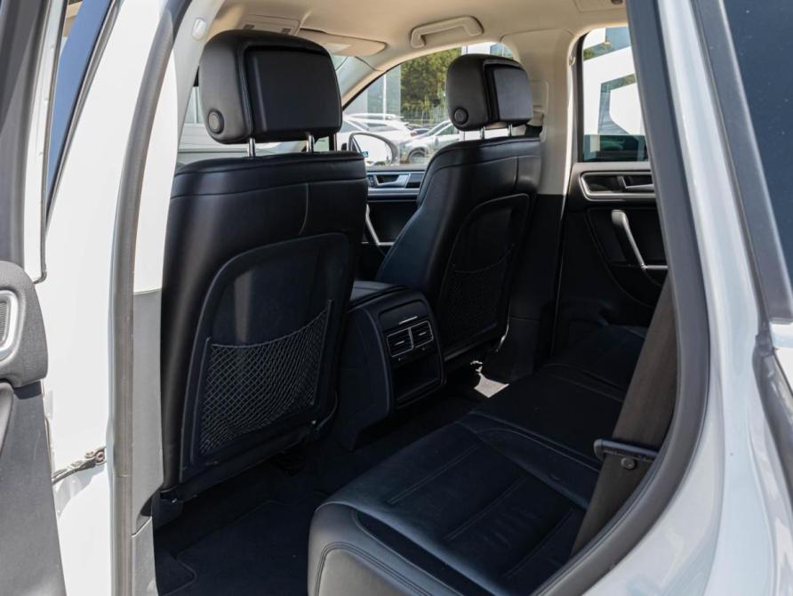 Volkswagen Touareg II Рестайлинг Краснодар  - изображение 11