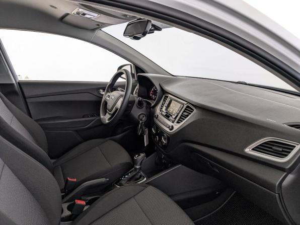 Hyundai Solaris II Рестайлинг с пробегом 2020 года, цена 1 590 000 рублей, 45905 км, седан, Автокод Объявления