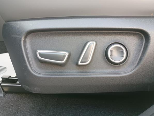 Toyota RAV4 VI (XA60) с пробегом 2025 года, цена 4 989 000 рублей, 10 км, внедорожник, Автокод Объявления