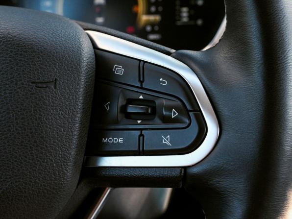 Geely Atlas Pro с пробегом 2024 года, цена 2 299 000 рублей, 50130 км, внедорожник, Автокод Объявления