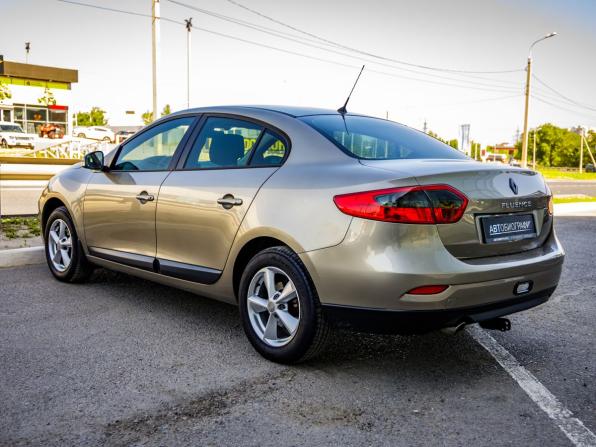 Renault Fluence I с пробегом 2012 года, цена 784 000 рублей, 130713 км, седан, Автокод Объявления