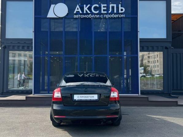 Skoda Octavia II (A5) Рестайлинг с пробегом 2012 года, цена 707 000 рублей, 122000 км, лифтбек, Автокод Объявления