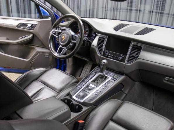 Porsche Macan I с пробегом 2017 года, цена 3 398 000 рублей, 105152 км, внедорожник, Автокод Объявления