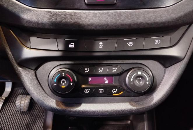 Lada (ВАЗ) Vesta I с пробегом 2019 года, цена 940 000 рублей, 76879 км, седан, Автокод Объявления