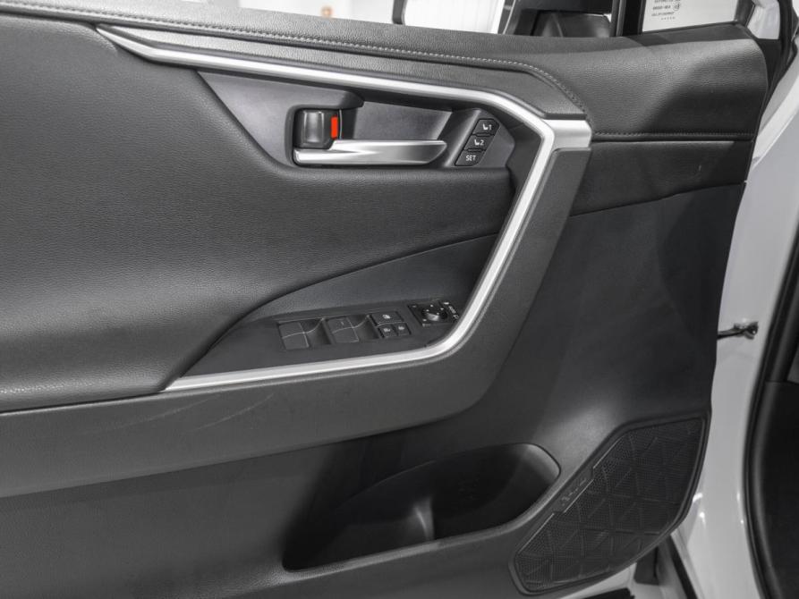 Toyota RAV4 V (XA50) Москва  - изображение 20