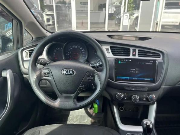 Kia Ceed II с пробегом 2013 года, цена 920 000 рублей, 176907 км, хэтчбек, Автокод Объявления