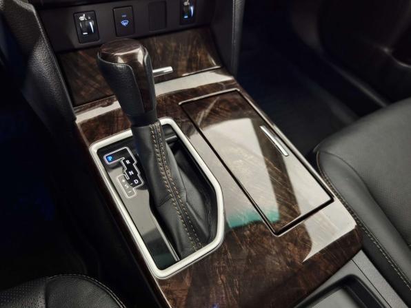 Toyota Camry VII (XV50) Рестайлинг с пробегом 2016 года, цена 1 785 000 рублей, 210000 км, седан, Автокод Объявления