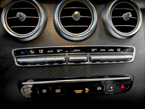 Mercedes-Benz GLC I (X253) Рестайлинг с пробегом 2021 года, цена 4 800 000 рублей, 43198 км, внедорожник, Автокод Объявления