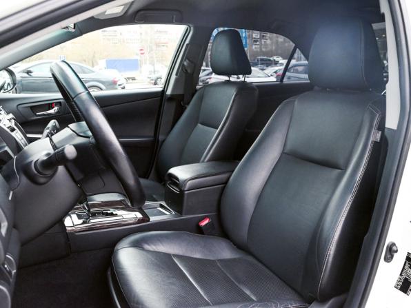 Toyota Camry VII (XV50) Рестайлинг с пробегом 2015 года, цена 2 225 000 рублей, 76100 км, седан, Автокод Объявления