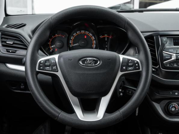 Lada (ВАЗ) Vesta I с пробегом 2019 года, цена 995 000 рублей, 112062 км, седан, Автокод Объявления