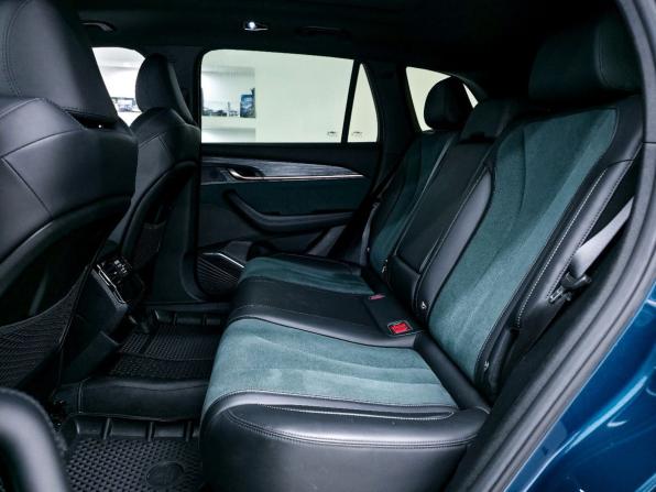 Geely Monjaro I Рестайлинг (China Market) с пробегом 2023 года, цена 2 999 000 рублей, 62700 км, внедорожник, Автокод Объявления