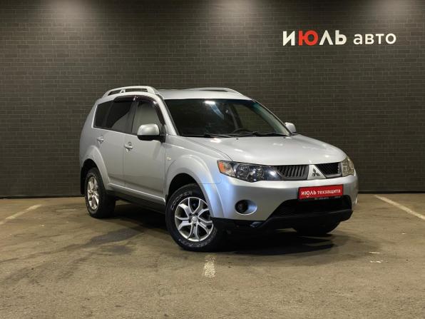 Mitsubishi Outlander II с пробегом 2007 года, цена 970 000 рублей, 283201 км, внедорожник, Автокод Объявления