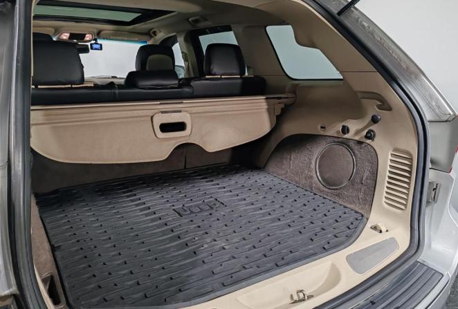 Jeep Grand Cherokee IV (WK2) с пробегом 2012 года, цена 1 750 000 рублей, 241421 км, внедорожник, Автокод Объявления
