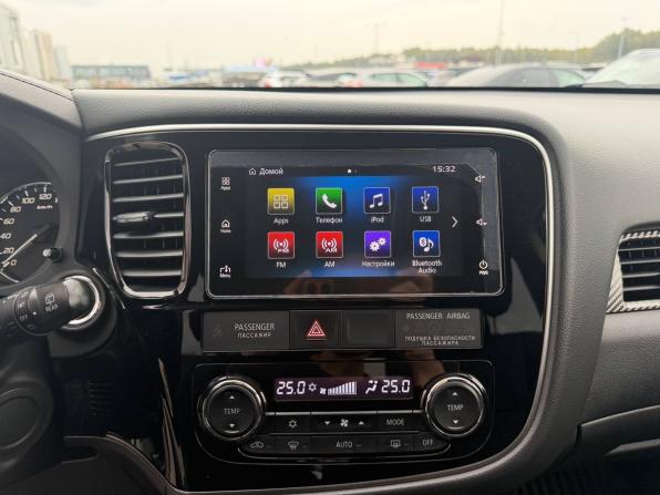 Mitsubishi Outlander III Рестайлинг 3 с пробегом 2018 года, цена 1 475 000 рублей, 235000 км, внедорожник, Автокод Объявления