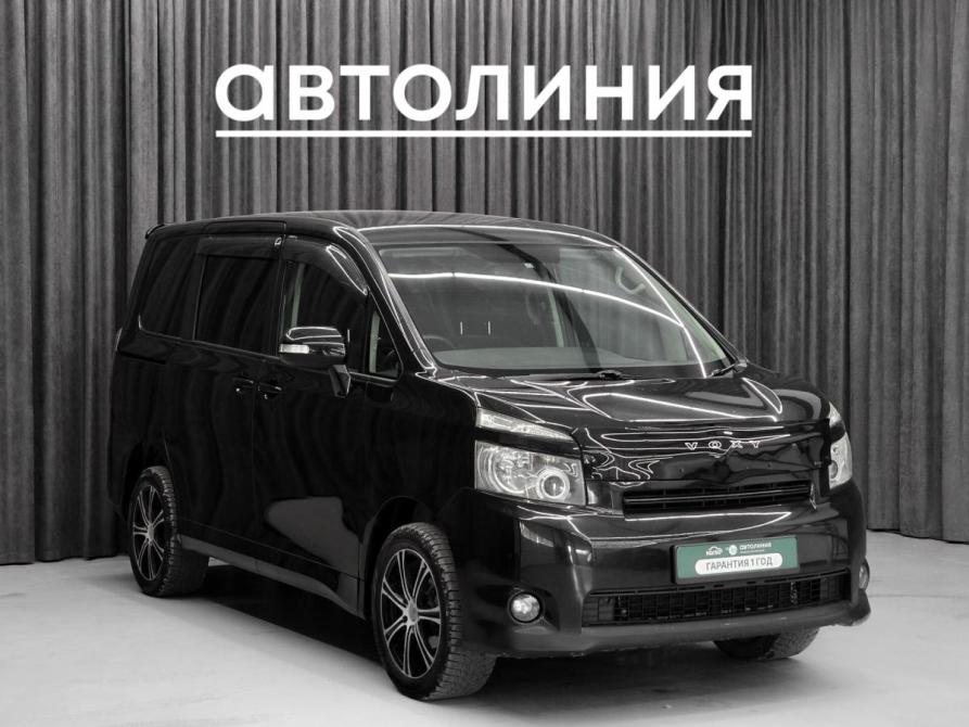 Toyota Voxy II (R70) Красноярск  - изображение 3