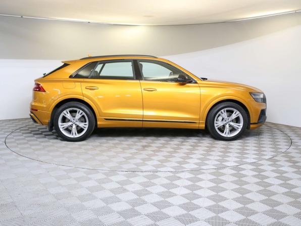 Audi Q8 I (4M) с пробегом 2019 года, цена 5 590 000 рублей, 169915 км, внедорожник, Автокод Объявления