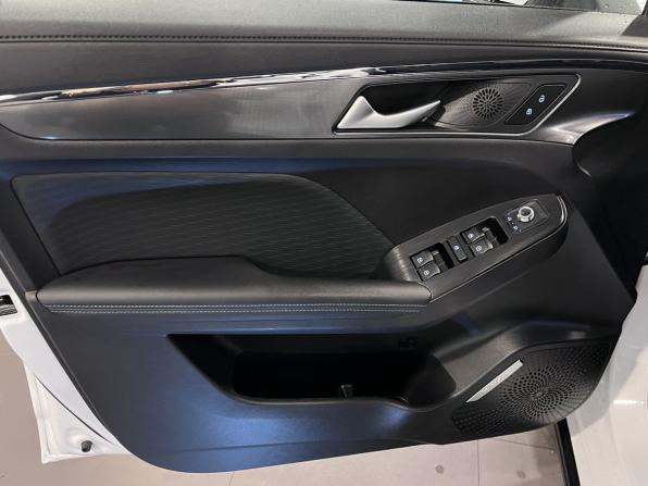 Haval Jolion I Рестайлинг с пробегом 2024 года, цена 2 248 000 рублей, 20301 км, внедорожник, Автокод Объявления