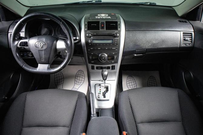 Toyota Corolla X (E140 E150) Рестайлинг с пробегом 2011 года, цена 1 009 000 рублей, 230000 км, седан, Автокод Объявления