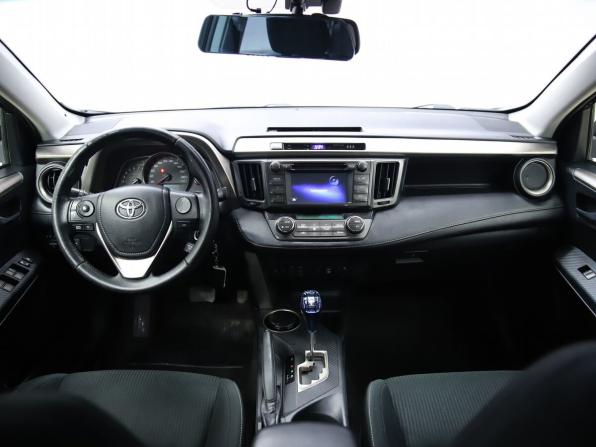 Toyota RAV4 IV (XA40) с пробегом 2015 года, цена 2 250 000 рублей, 201599 км, внедорожник, Автокод Объявления