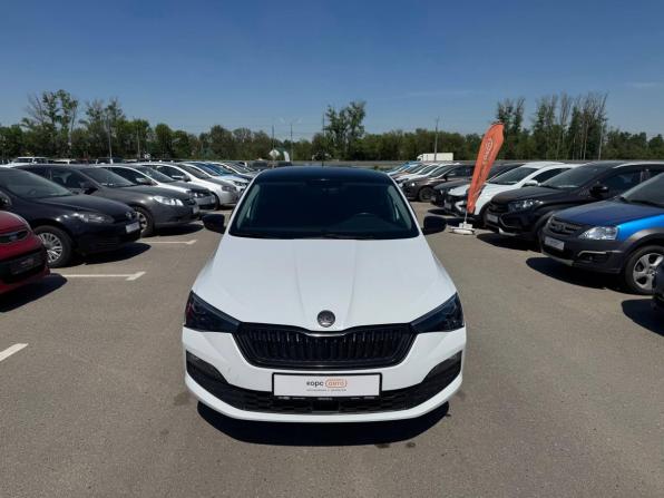 Skoda Rapid II с пробегом 2021 года, цена 1 527 000 рублей, 123068 км, лифтбек, Автокод Объявления
