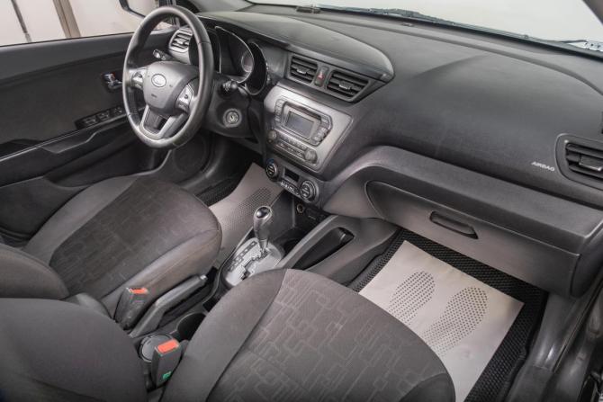 Kia Rio III с пробегом 2012 года, цена 929 000 рублей, 163000 км, седан, Автокод Объявления