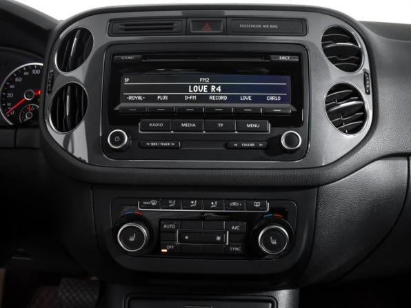 Volkswagen Tiguan I Рестайлинг с пробегом 2015 года, цена 1 400 000 рублей, 172002 км, внедорожник, Автокод Объявления