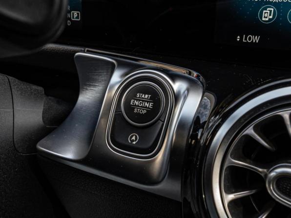 Mercedes-Benz GLB I (X247) с пробегом 2020 года, цена 3 290 000 рублей, 153403 км, внедорожник, Автокод Объявления