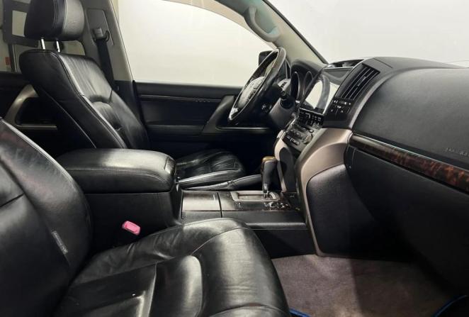 Toyota Land Cruiser 200 Series с пробегом 2011 года, цена 2 500 000 рублей, 323069 км, внедорожник, Автокод Объявления