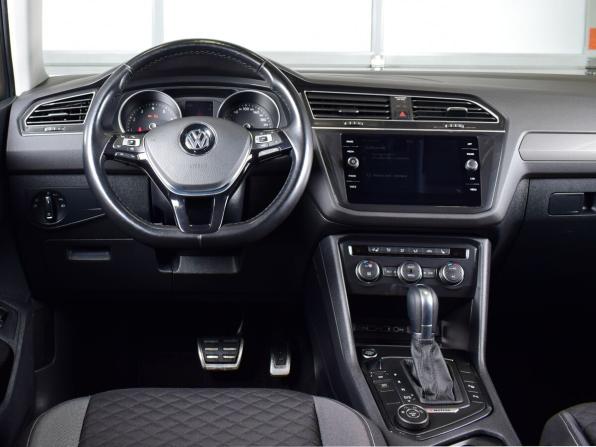 Volkswagen Tiguan II с пробегом 2018 года, цена 1 999 995 рублей, 170844 км, внедорожник, Автокод Объявления