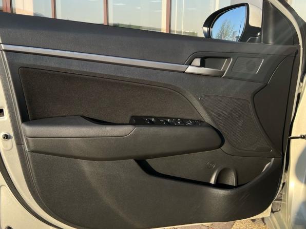 Hyundai Elantra VI (AD) с пробегом 2016 года, цена 1 438 000 рублей, 119909 км, седан, Автокод Объявления
