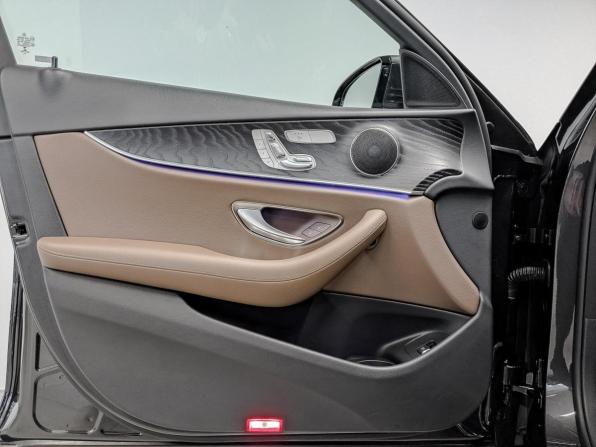 Mercedes-Benz E-Класс V (W213 S213 C238) Рестайлинг с пробегом 2021 года, цена 4 800 000 рублей, 67168 км, универсал, Автокод Объявления