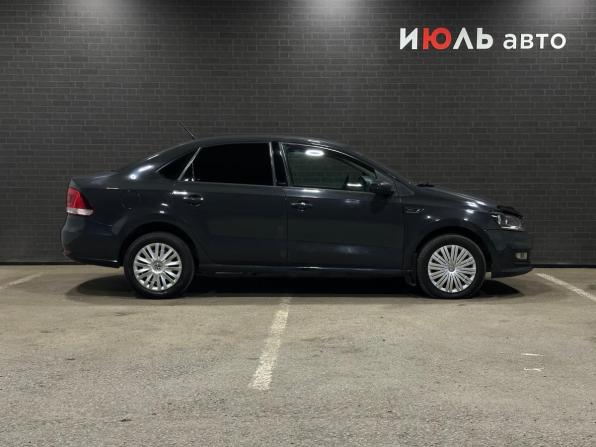 Volkswagen Polo V Рестайлинг с пробегом 2016 года, цена 900 000 рублей, 217367 км, седан, Автокод Объявления