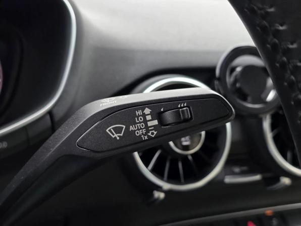 Audi TT III (8S) с пробегом 2015 года, цена 3 520 000 рублей, 104428 км, купе, Автокод Объявления