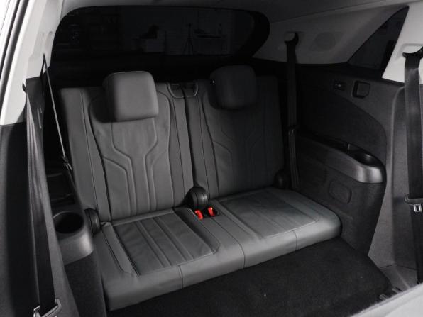 Audi Q5 e-tron с пробегом 2022 года, цена 4 841 000 рублей, 25233 км, внедорожник, Автокод Объявления
