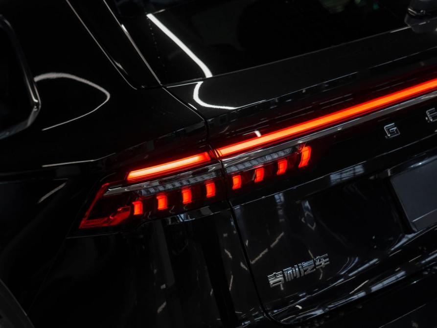 Geely Monjaro I Рестайлинг 2 Москва  - изображение 27