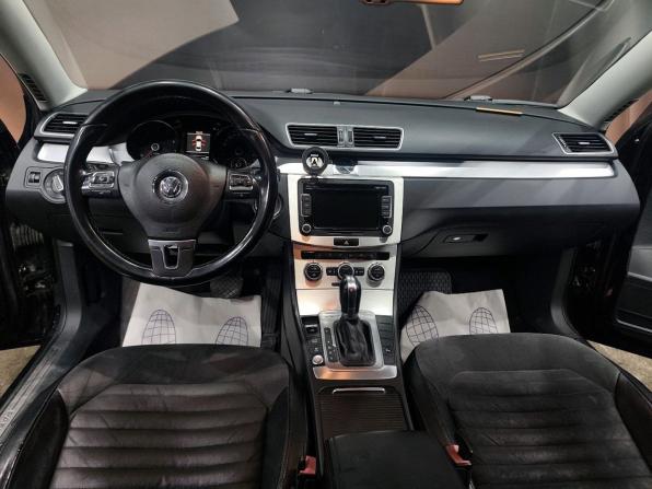Volkswagen Passat B7 с пробегом 2013 года, цена 1 200 000 рублей, 178700 км, седан, Автокод Объявления